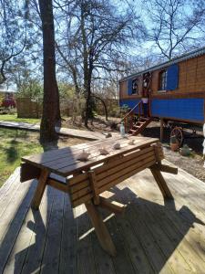 Maisons de vacances Les roulottes Vesta : photos des chambres