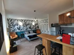 Jungle studio Gex - Ski - Netflix - 埃沙内韦