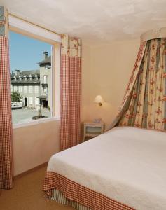 Hotels Hotel Le Viscos : Chambre Double Standard