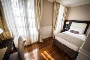 Single Room room in Victoria Hotel Letterario