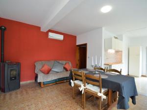 Nature Retreat by the Lakes