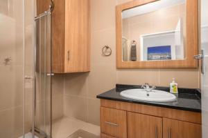 Antibes in West Road South Sandton Apartment