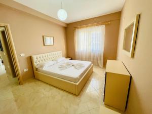 Jico Travel - Erjon Apartments