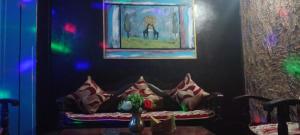 Unique Hotel and Lodge - Pleasure of Homely Stay -