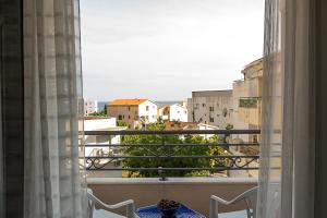 Apartments Alesia Bečići