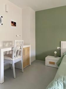 Quadruple Room with Private External Bathroom