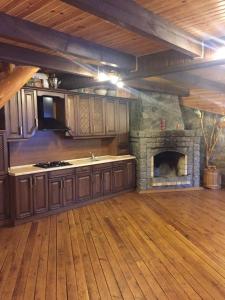 Будинок для відпочинку в лісі