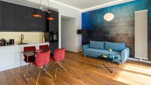 Granatowy Apartament