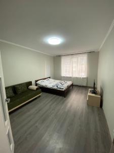 ОДНОКОМНАТНАЯ КВАРТИРА С ДИЗАЙНЕРСКИМ РЕМОНТОМ