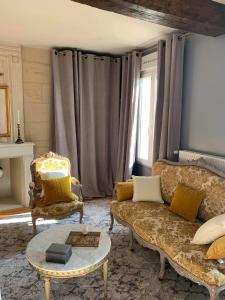 B&B / Chambres d'hotes Chambre Bordeaux, piscine et spa : Chambre Double avec Salle de Bains Privative Extérieure
