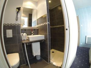 Hotels Cit'Hotel Les Alizes : photos des chambres