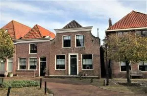 Van Gogh Huis Medemblik - 韦尔弗斯霍夫