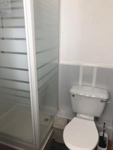 Standard Single Room - Shared room in Bentleys