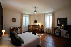 Sejours chez l'habitant Chateau de Champblanc : photos des chambres