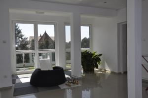 Eugen Apartments
