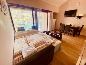 Fortress View apartment