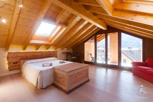Double Room with Lake View room in Il Grifo