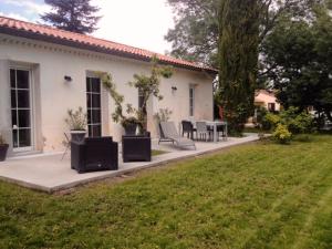 Maisons de vacances Maison de 2 chambres avec jardin clos et wifi a Arsac : photos des chambres