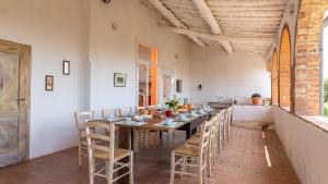 CASALE RASA 20&2, Emma Villas