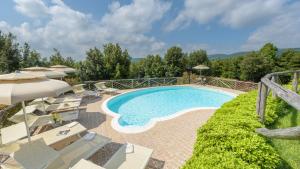 LOvile 8, Emma Villas