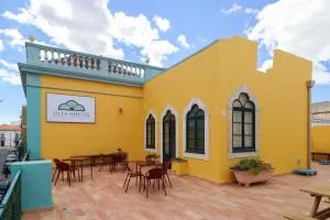 Tilia Hostel - Loulé