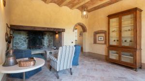 TERRIPI 10, Emma Villas