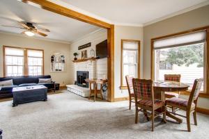 Monument Retreat - Walk to Local Dining and Shopping