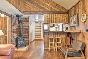 Cozy Log Cabin Escape In the Heart of Creede! - Creede