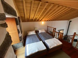 Quinta Perpetua, Casa Corvo