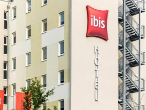Ibis Stuttgart Airport Messe 2 Star Hotel In Leinfelden Echterdingen Germany J2ski