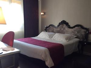 Hotels La Chaumiere : photos des chambres