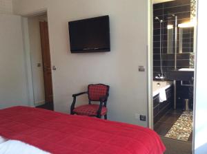 Hotels La Chaumiere : photos des chambres