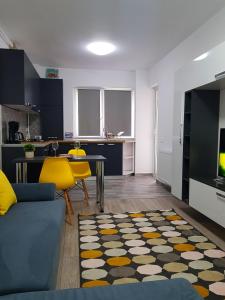 Yellow House Luxury Berceni