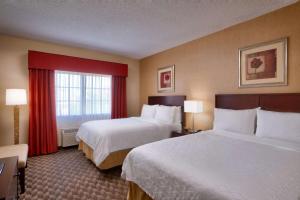 Queen Suite with Two Queen Beds room in Best Western Downtown Phoenix