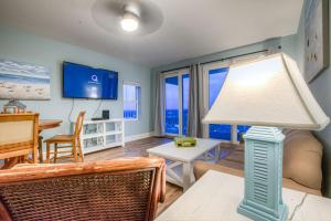 Apartment room in 3 BD Laketown Wharf 1638- Best Amenities