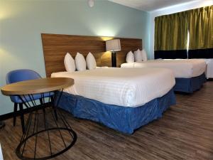 Double Room with Two Double Beds - Non-Smoking room in Days Inn by Wyndham Lake Havasu