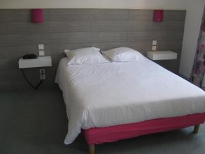 Hotels Hotel Le Lacuzon : photos des chambres