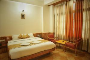 Hotel Snow View Manali