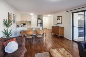 Sandbar Cape View Resort