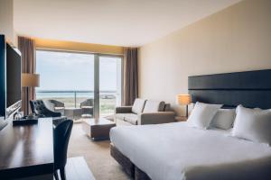 Junior Suite Garden View room in Iberostar Selection Lagos Algarve