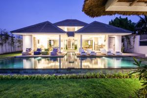 Villa Matahari Munggu 5BR