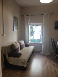 Ellis Old Town Apartment