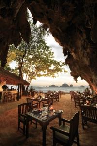 214 Tambon Ao Nang, Chang Wat Krabi 81000, Thailand.