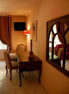 Hotels Hotel Les Mazets Des Roches : photos des chambres