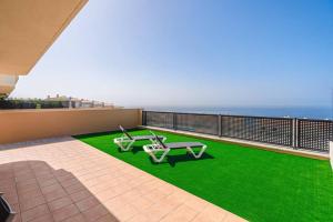 Ocean View Apartment with AC, Pool, Playa Arena PA05