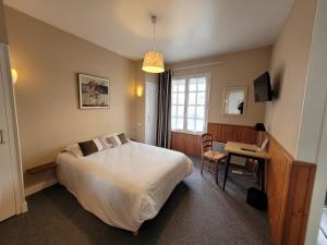 Hotels Hotel des Biches : photos des chambres