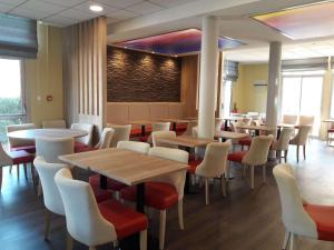 Hotels ibis Sete Balaruc les Bains Bien-etre et Spa : photos des chambres