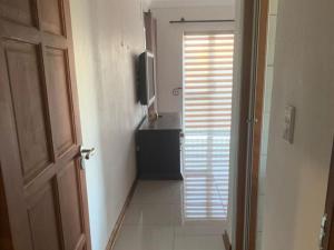 Sunninghill Luxury Spacious Executive Penthouse