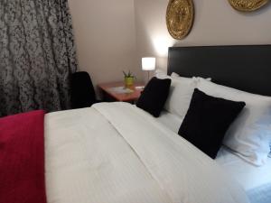 Altenburgh Accommodation - Apartments