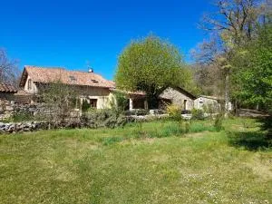 Les Gites des Guézoux - Négrondes